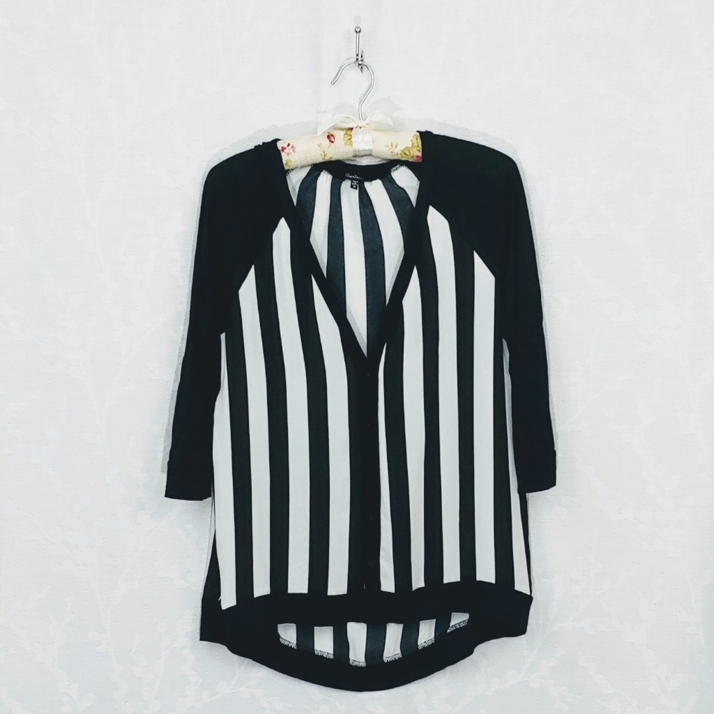 Monteau Button Down Top